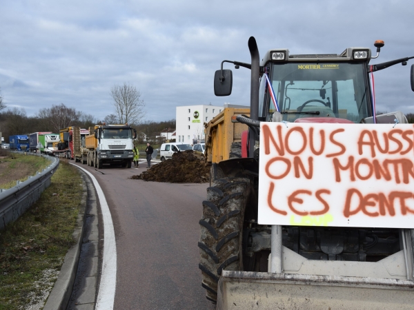 Ras le bol des agriculteurs  : Nouvel appel à mobilisation dès lundi 29 janvier : blocage de l'A6