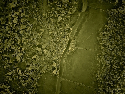 Vue satellite de Mâcon en 1954 et 2020. Documents IGN.