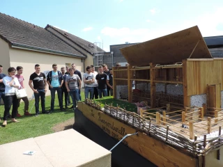 La stabulation du futur vue et réalisée par les apprentis de Chazey