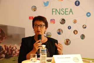 Interview de Christiane Lambert, présidente de la FNSEA : Une rentrée qui s'annonce tout aussi dense que l'été