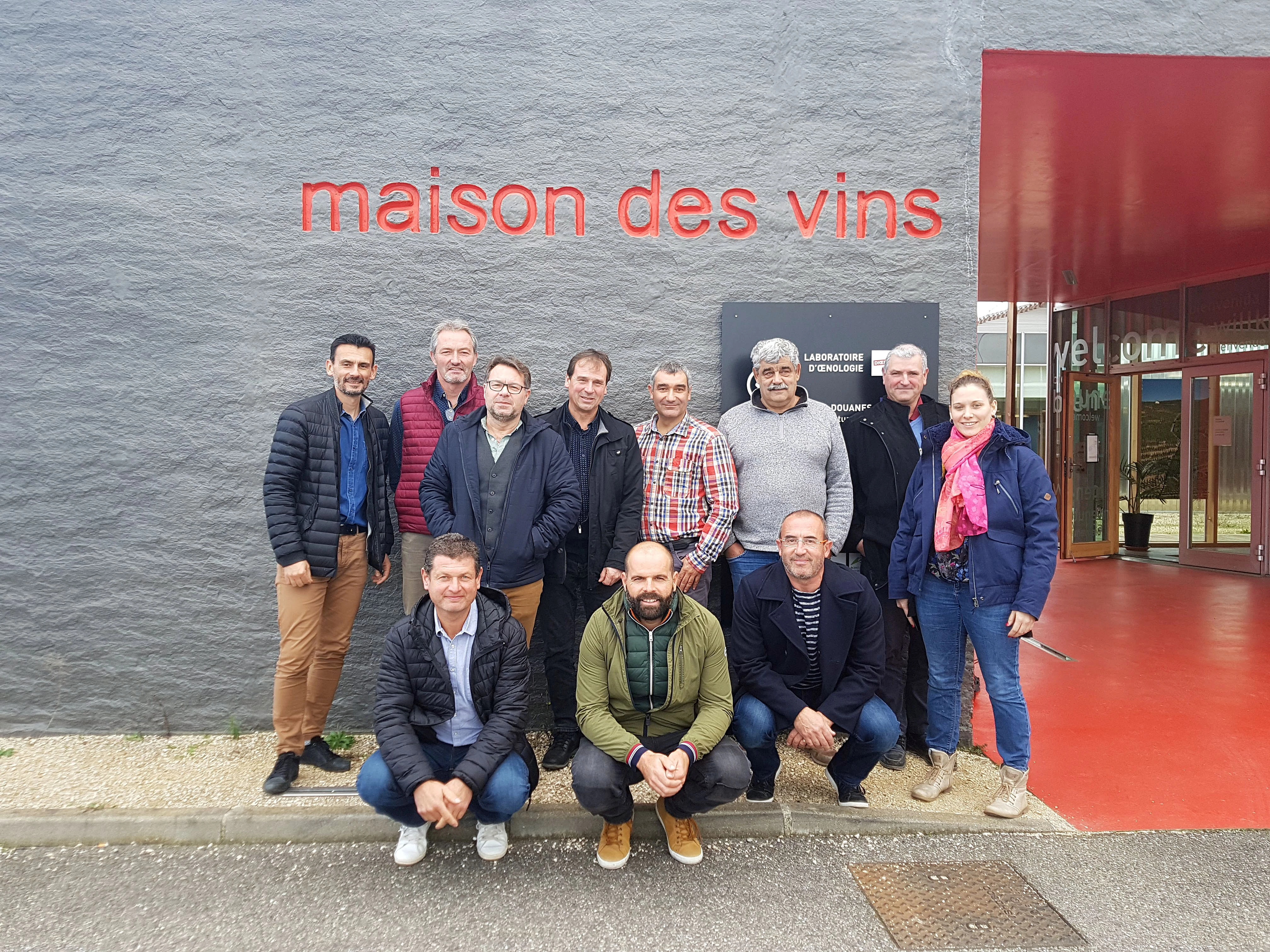 Création de la Confédération des Vignerons coopérateurs Bourgogne-Jura-Vaucluse