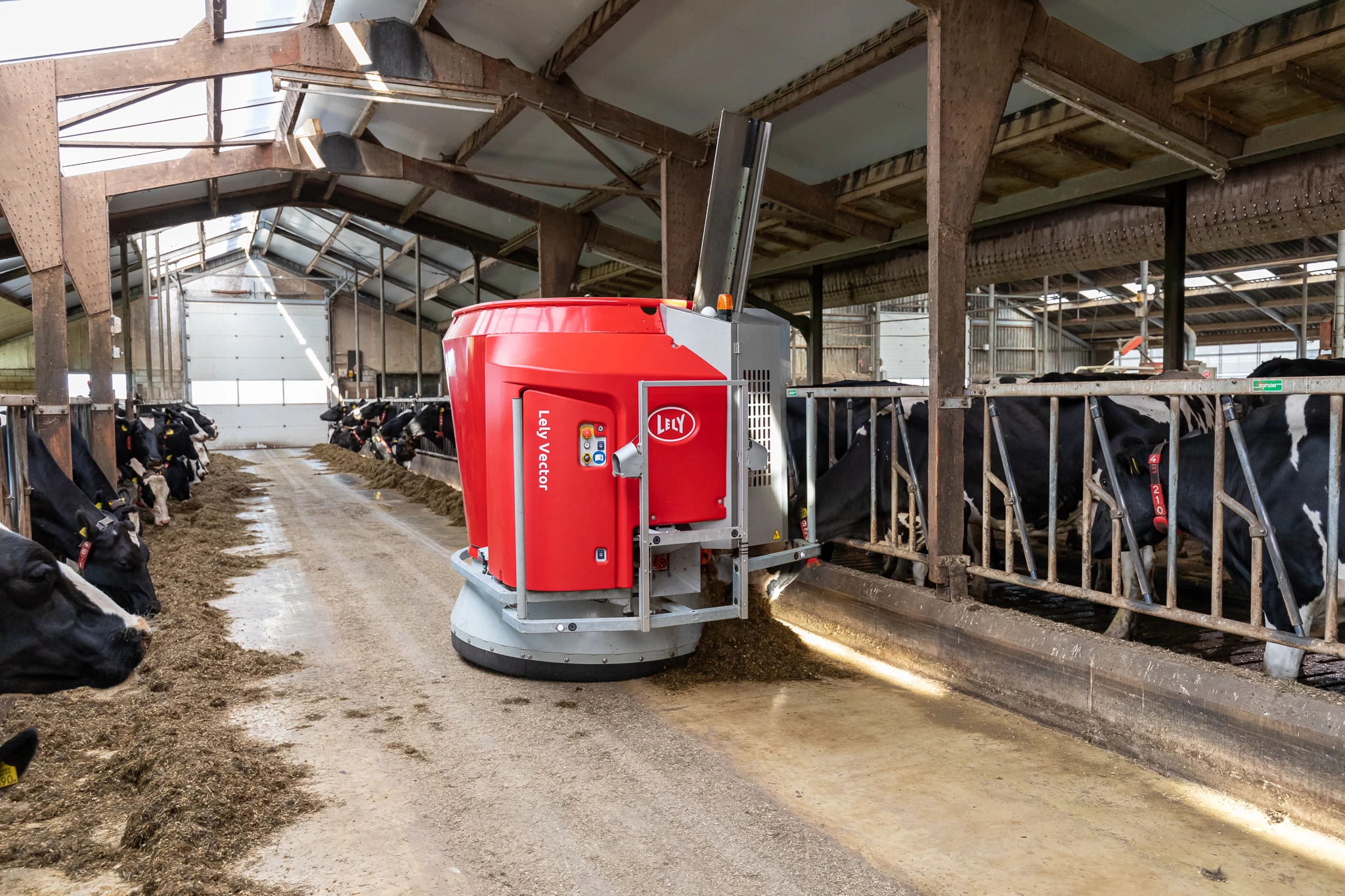 Lely : Le robot Vector mélange plus vite la ration