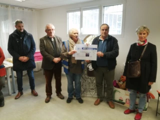 MSA Bourgogne - Remise officielle de deux chèques au Secours Populaire de la Saône-et-Loire