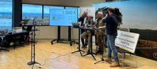 Succès pour la vente de panneaux d'appellations : plus de 100.000 € récoltés !