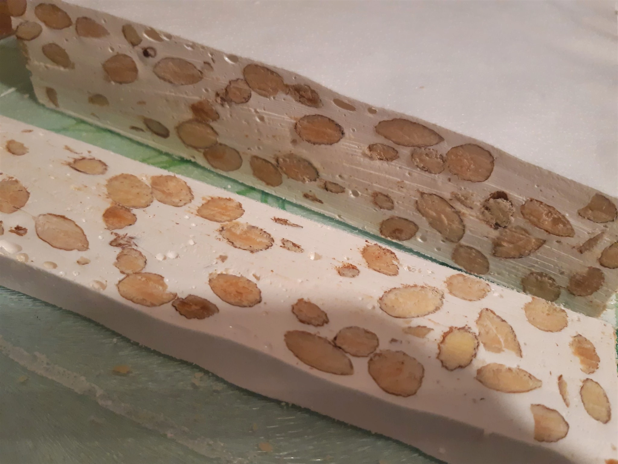 Nougat tendre aux amandes