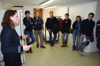 Transformer les cabris et vendre la viande en direct à la ferme