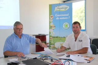 Les éleveurs de la laiterie fromagerie Milleret ont signé leur contrat