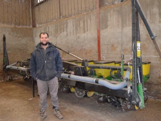 Une SARL "matériel" pour quatre, Benoit Virot à Saint-Germain-du-Bois explique comment il écrase ses charges de mécanisation !