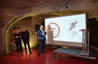 Avec Oeno Moment, l’oenotourisme vient à vous !