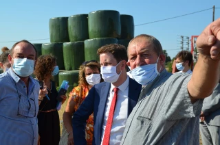 Clément Beaune en visite au Breuil sur le besoin d'une Pac "forte"