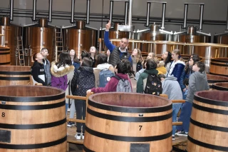 Les élèves du collège Saint Cœur découvrent la maison Louis Jadot à Beaune