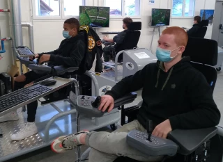 La salle des simulations à la disposition des apprenants