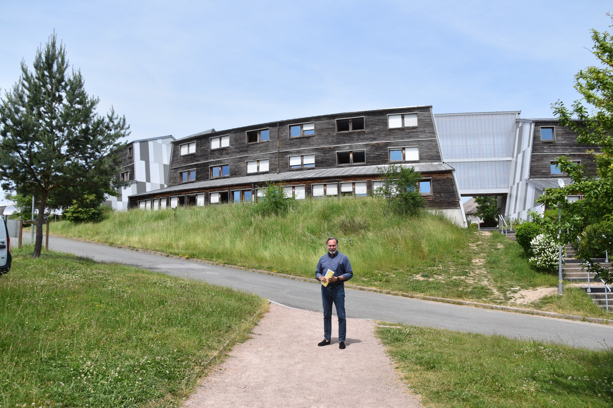 Le directeur de l'EPLEFPA de la nature et de la forêt, Denis Soleillebou.