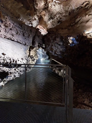 Les grottes d’Azé : protégées et valorisées