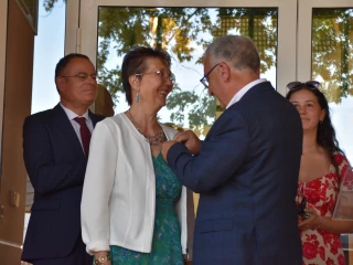 Anne Gonthier, Chevalier du Mérite Agricole