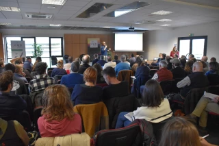 Un débat de haute densité... sans sortir des rangs