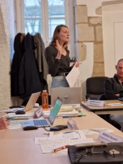 Camille Grellier, chargée de mission régionale emploi-formation à la FNSEA, lors de la Commission emploi à Sennecey-le-Grand, mercredi 22 février.