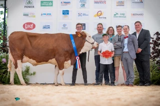 Les laitières ont fait le show à la Fête du Lait en Bresse !