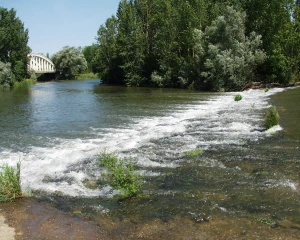 Les zones hydrographiques Grosne et Seille/Guyotte sont sujettes à des limitations des usages de l'eau