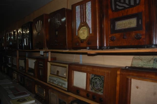 Avec le Musée de la radio à Palinges, chacun est invité à une plongée dans l’histoire du son