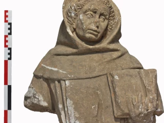 Un mécénat participatif pour restaurer deux statues retrouvées à Laives