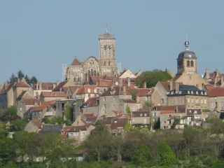 Redécouvrir la colline éternelle de Vézelay