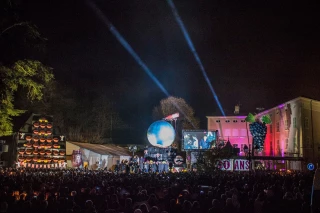 La grande fête du Beaujolais nouveau lors des Sarmentelles de Beaujeu