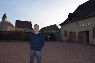 Philippe Paperin à Amanzé est agriculteur et maire