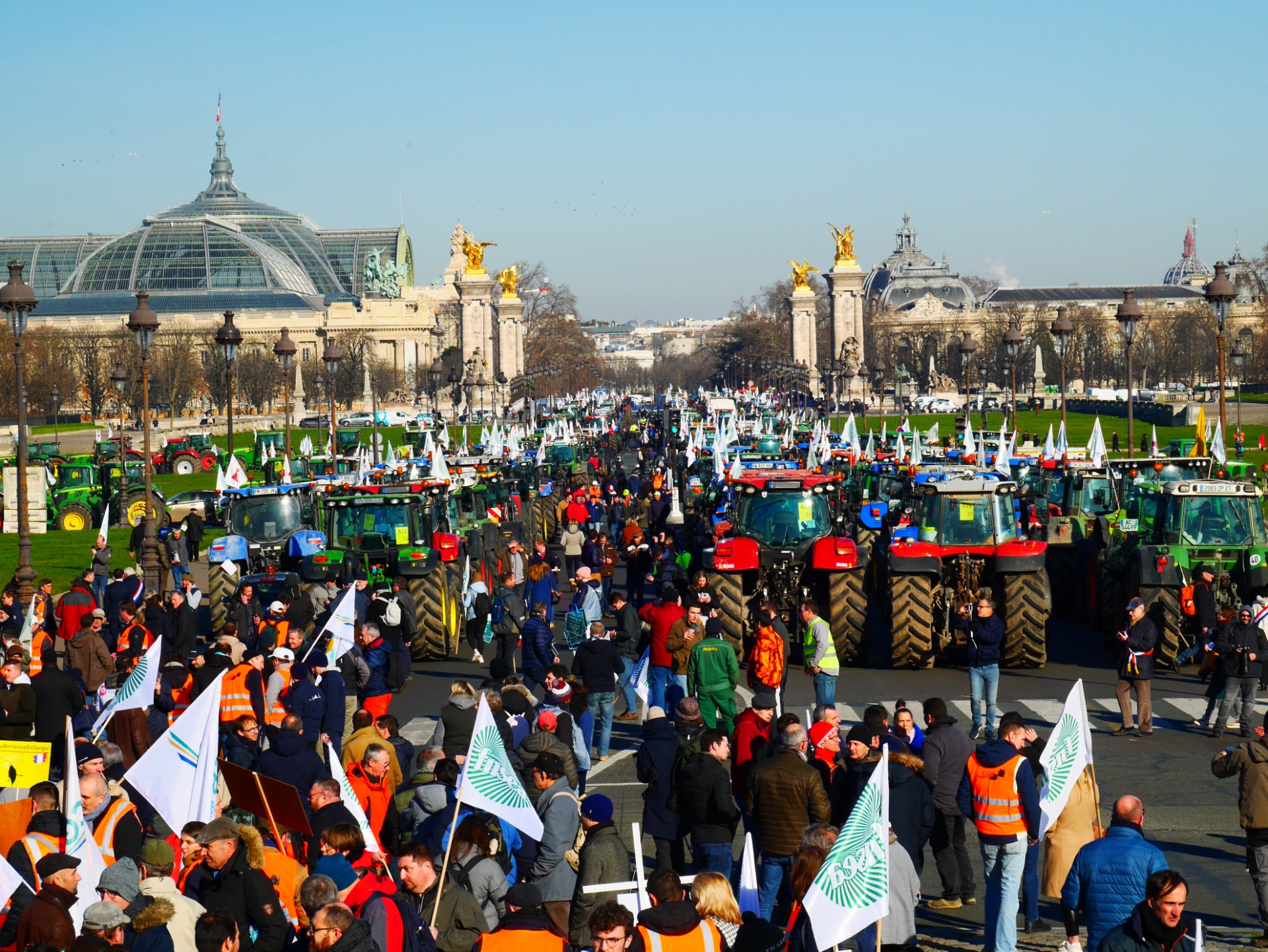 Manifestation du 8 février à Paris : « Laissez-nous produire »