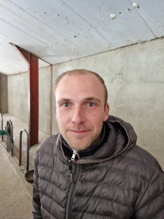 Julien Fénéon face à une région kafkaïenne