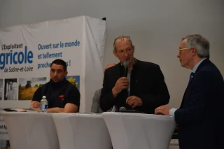 Sans concession, droit dans ses bottes