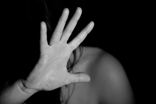 Lutte contre les violences faites aux femmes : ce que dit la loi du 28 décembre 2019