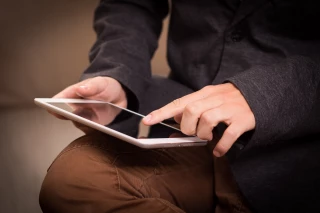 Dix règles d'or pour mieux protéger téléphones mobiles et tablettes