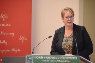Elisabeth Roblot à la 3e soirée Vignobles et découvertes.